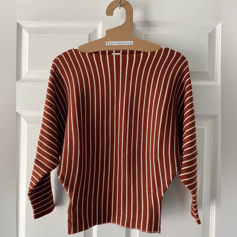 NORTHERN ANGEL SWEATER, BROWN/WHITE SIZE: M Pre-Owned.